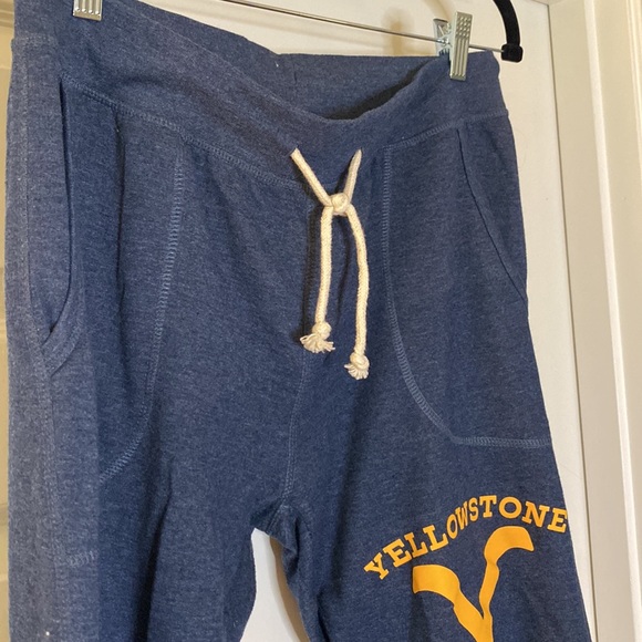 Yellowstone Dutton Ranch women’s sweats - Picture 3 of 5
